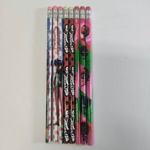 Set of 8 Miraculous Ladybug Pencils - Zag Method